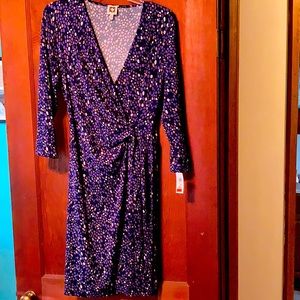 I am selling a anne Klein wrap dress
